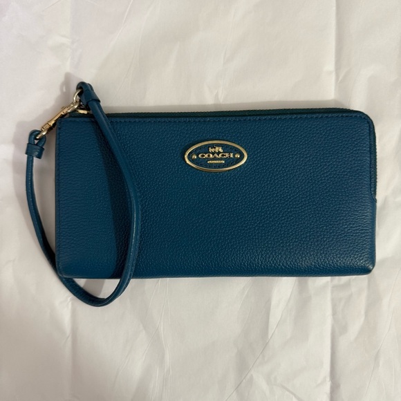 Coach Teal Leather Wristlet - Picture 1 of 16